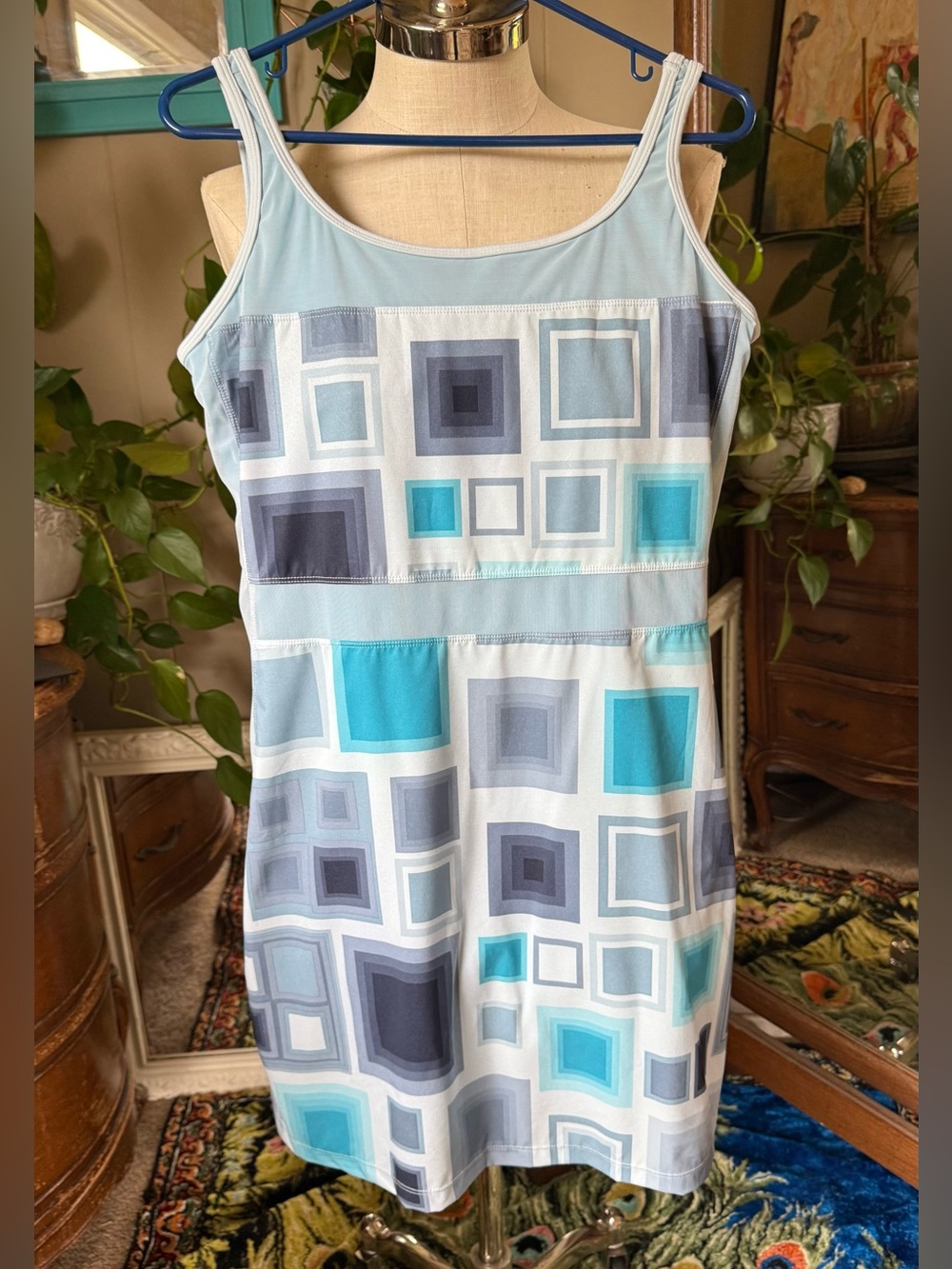 Nike Light Blue and Teal Geometric athletic Dress, built in shorts and bra, XL